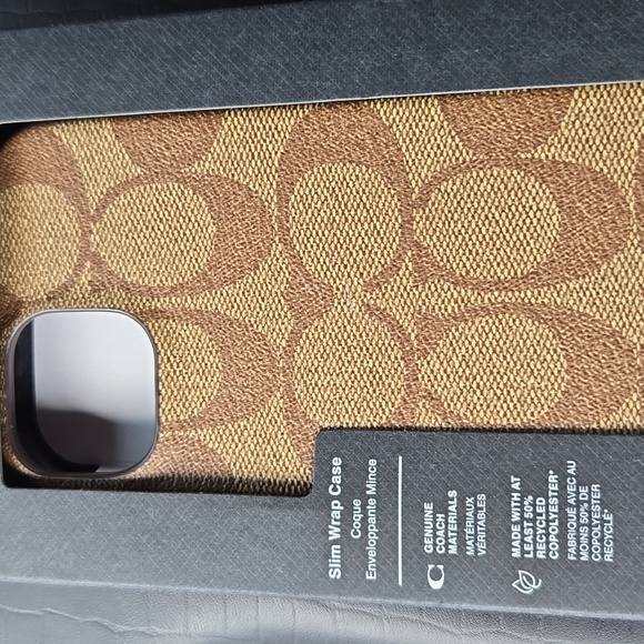 SIGNATURE COACH PHONE CASE - Picture 3 of 4